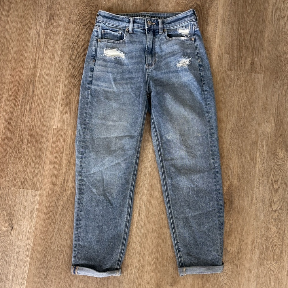 American Eagle Outfitters Mom Straight Blue Jeans